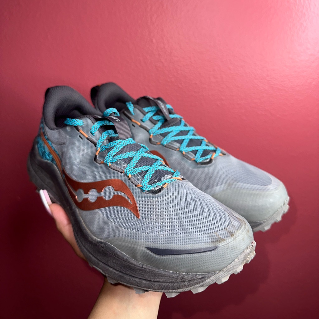 Men’s Saucony Xodus Ultra 2 In Fossil/ Basalt Size 8.5 Trail Shoes